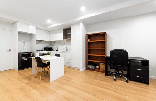 Essendon Apartment | Workers Retreat Across from Essendon Station