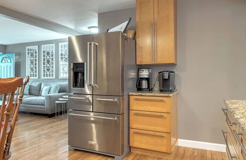 St. Charles Historic District House | Bungalow Bill Pool Side Retreat