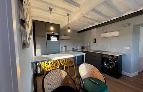 Pugliola Apartment | Souvenir Guest House Lerici, refined vacation home with sea view.