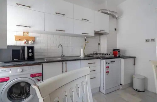 Adalar Apartment | Luxury palace house 2+1, Magnificent sea view