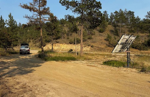 Helena RV Rental | Campsite at the Causeway, centrally located to Lake Helena, Missouri River.