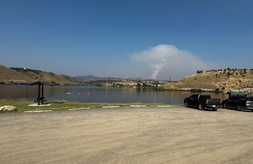 Helena RV Rental | Campsite at the Causeway, centrally located to Lake Helena, Missouri River.