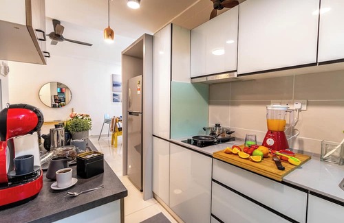 Bandar Tun Razak Apartment | Sleeps 6 New Bukit Jalil Fiber Long Short Stay