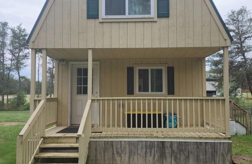 Mio Cabin | Cozy 2-bedroom cabin in charming Mio