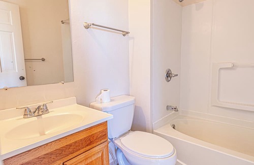Craig Other | Hunters- 2bdrm farmhouse b/t Duffy Mountain & Juniper Mountain w/Yampa River.