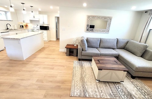 Port Alberni House | Newly Renovated Guest Suite. A warm comfortable atmosphere