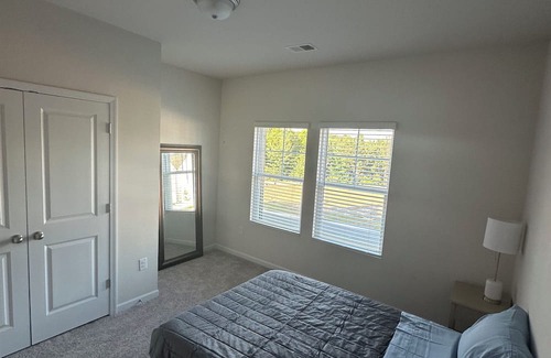 Villa Rica House | Beautiful home 20 minutes from amusement park, parks, shopping, and hospitals