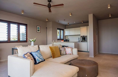 Fryes Beach Apartment | Luxury Cottage with ocean views, large 1-bedroom, AC and close to Jolly Harbour