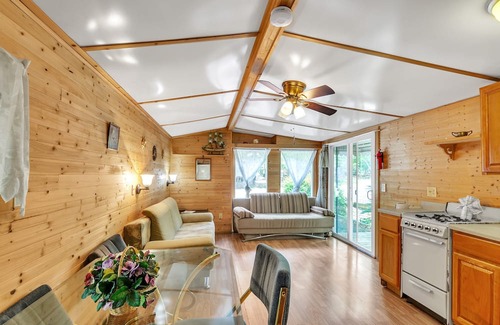 Gouldsboro Cabin | NEW LISTING! Cozy Pocono Retreat by Eagle Lake- Relax & Unwind by RedAwning