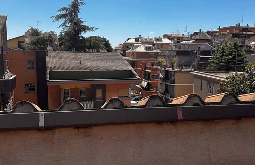 Quartiere XXVIII Monte Sacro Alto Apartment | Talenti House