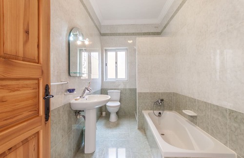 Santa Maria Estate Villa | Merill Pool and Sea, Penthouse Apart 6