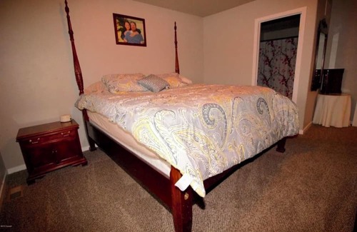 Gillette House | Camporee Welcome! Less than 1 mile from Rec Center & Pronghorn Center. Sleeps 10