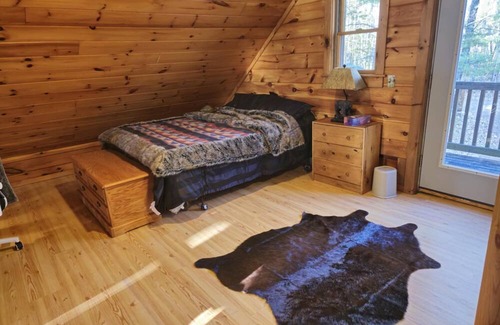 Lac du Flambeau Cabin | Delightful 2-bedroom cabin in Lac du Flambeau on 6 acres with private lake