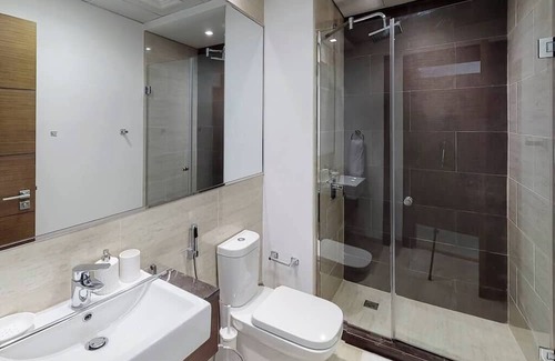 Jumeira 3 Apartment | 2BR Umm Al Sheif 10 Mins From The Beach - NOX