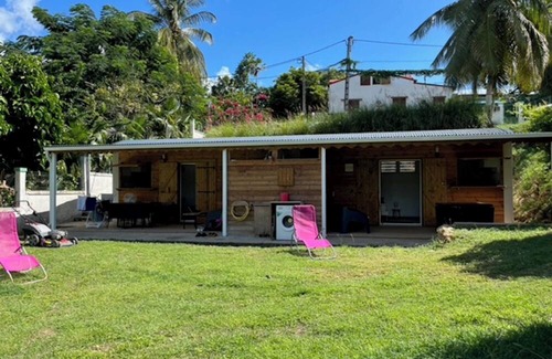 L'Houezel House | Homerez - Bungalow in Le Gosier with pool
