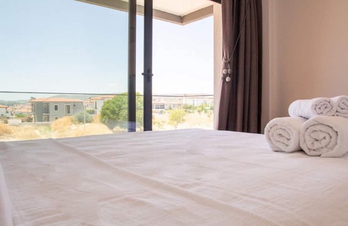 Alacati Villa | Lovely Villa with Private Pool in Alacati, Cesme
