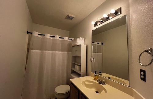 Mesquite House | Cozy home in Mesquite. Within walking distance from Mesquite Rodeo.