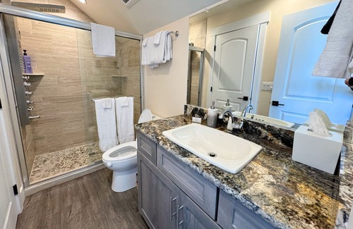 Clawson Apartment | Grand Teton Painted Pony Loft near Targhee w/AC