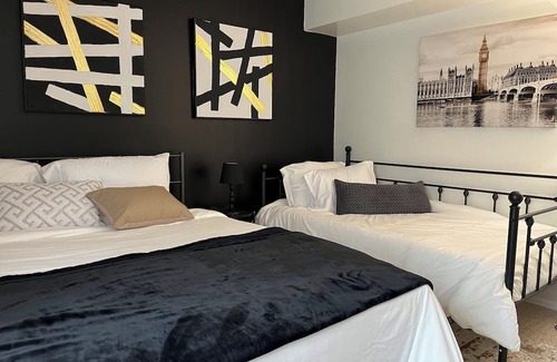 Oxon Hill House | Amazing 5BD Theater room, Game Lounge, Yoga & more—National Harbor/DC