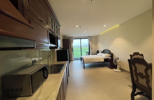 Long Bien Apartment | Nhat Y Hostel and Apartment