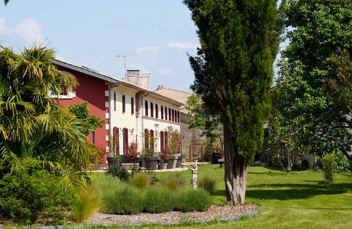 Gauriaguet House | Guest House 'Chambre D'hôtes Emeraude' with Shared Pool, Wi-Fi and Air Conditioning