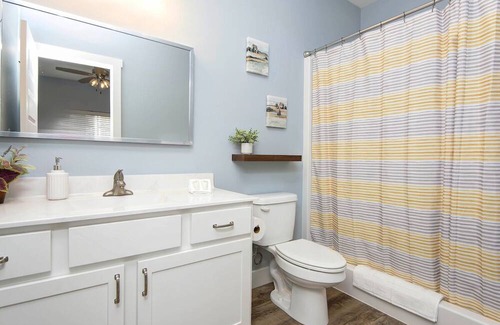Kimberling City Cabin | Spacious Lodge, 9 BR Luxury Lakeview Getaway with Private Pool and Hot Tub