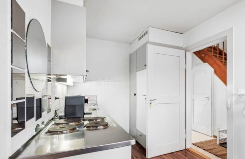 Wiedikon Apartment | Charming Home for Flexible Weekly/Monthly Rent