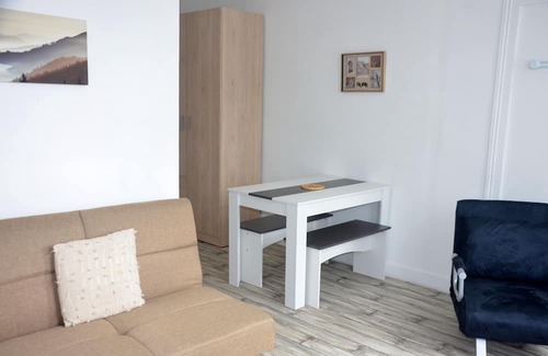 Chambon-sur-Voueize Apartment | Studio "Au Bord de L'eau" Pour 3 Personnes, à L'orée D'un Village Authentique