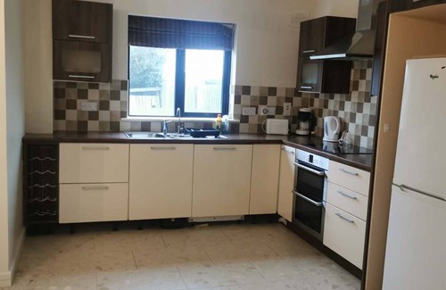 Kilrane House | A holiday home that sleeps 4 guests Located near Rosslare Europort