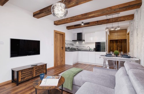 Wisla Apartment | Klimatyczny Apartament z dodatkami w Góralskim Stylu | Parking | Balkon | Wisła