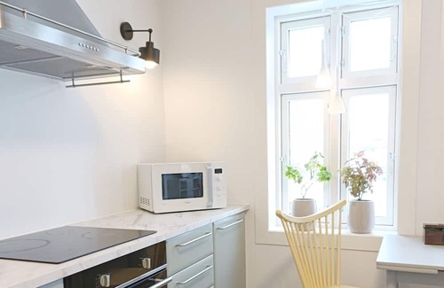 Ulstein Municipality House | Charming House in Ulsteinvik, Free Wifi and Parking