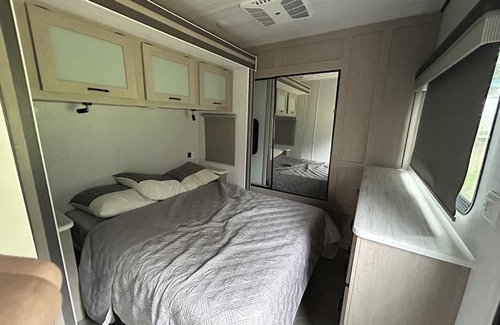 Frailes House | secure place no much noise 25 min from the air port, private community