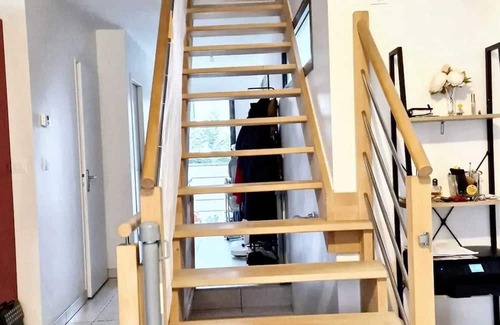 Clamart House | Homerez - Charming House in Clamart with Garden and Jacuzzi