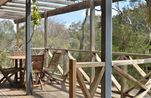 Spring Gully Cottage | Cosy & Secluded Bushland Cottage Retreat in Clare Valley
