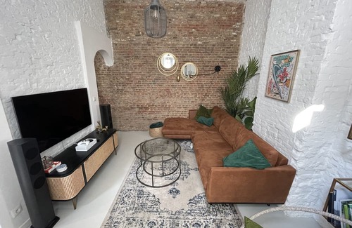 Seefhoek House | Cozy 3-bedroom Back House with private courtyard