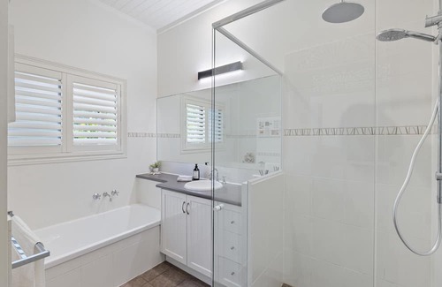 Cooroibah House | NEW | feature packed haven on 2 acres; swim up bar pool, fire pit, games room