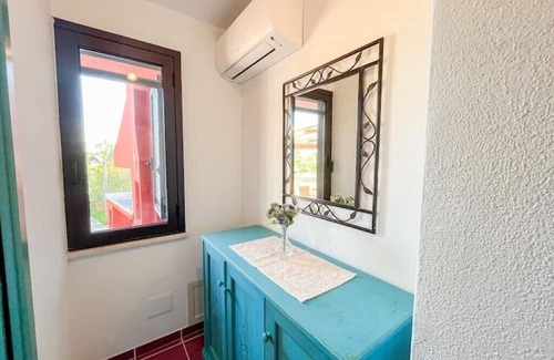 Costa Rei Villa | Beautiful villa 30mt from the sea with big garden, bbq, parking, wi-fi, Netflix