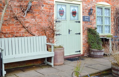 Grimsby Cottage | 1 bedroom accommodation in Tetney, near Cleethorpes