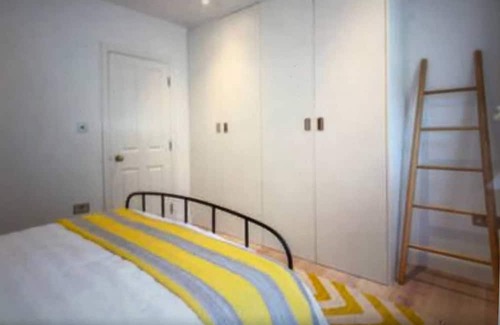 Highbury West Apartment | Former Victorian bakery in Highbury by MoreThanStays