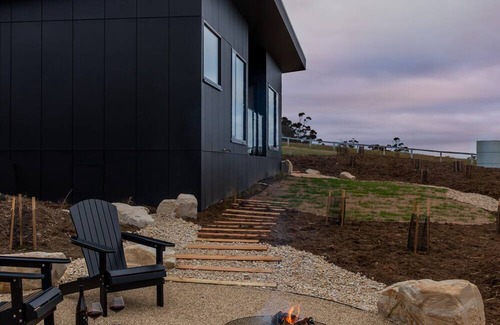 Carlton River Villa | Suite West - Wherewithal