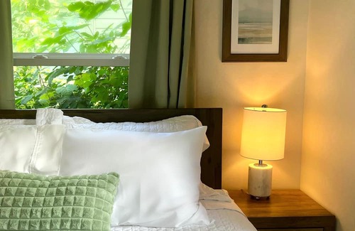 Houghton Lake House | Lakefront House w/dock and fire pit “Sunrise House”