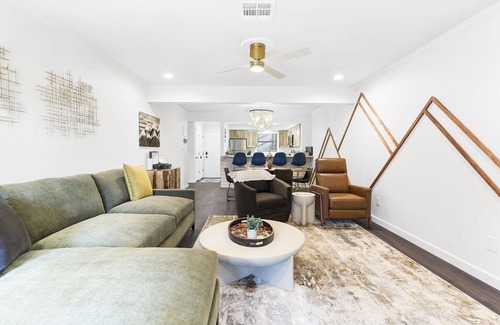 Table Rock Condo | Luxury Pet-Friendly Condo at Pointe Royale w/water view and West Elm furniture!