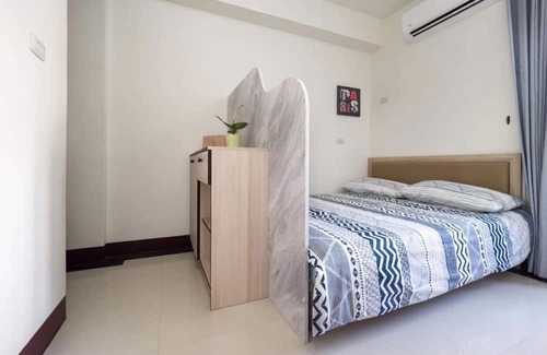 West District Apartment | Relax Traveler Home