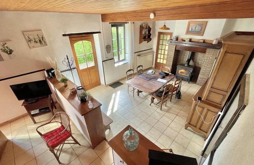 Saint-Aubin-le-Monial Cottage | Gite Saint-Aubin-le-Monial, 1 bedroom, 2 persons