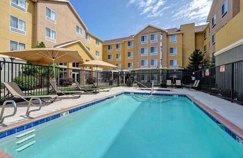 Albuquerque House | Best Value, Quality Stay! Full Kitchen, Free Breakfast, Pet-friendly Property!