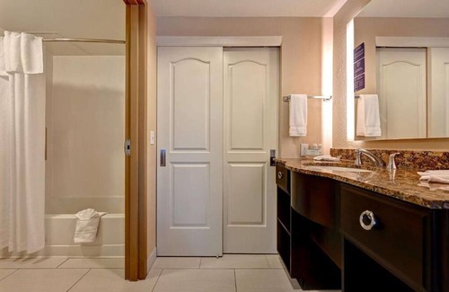 Albuquerque House | Best Value, Quality Stay! Full Kitchen, Free Breakfast, Pet-friendly Property!