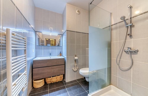 Grand Lyon Apartment | GuestReady - Tranquil Haven near the Saône
