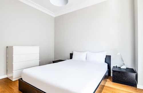 Suadiye Apartment | Chic Residence 5 min to Bagdat Ave in Kadikoy