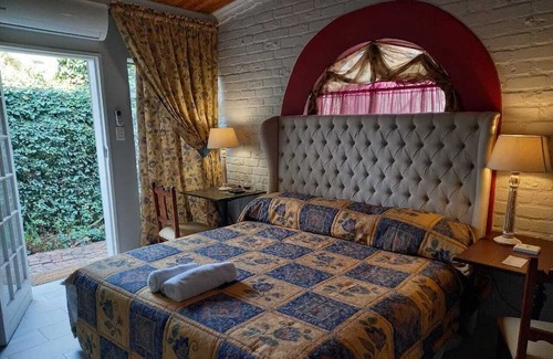 Potchefstroom House | Michael-Angelo Guest House