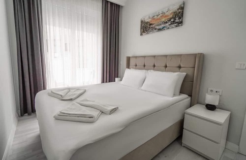 Antalya City Centre Apartment | Charming and Central Flat near Beach in Muratpasa